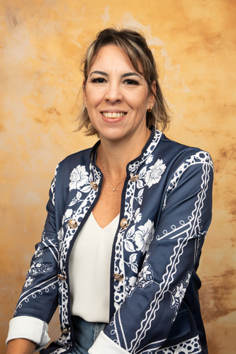 Viviane Baeza - Escola Emanuel Kant - EMAK